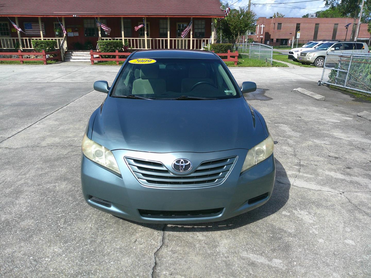 2009 GRN TOYOTA CAMRY CE; SE; LE; XL (4T4BE46K59R) , located at 1200 Cassat Avenue, Jacksonville, FL, 32205, (904) 695-1885, 30.302404, -81.731033 - Photo#0